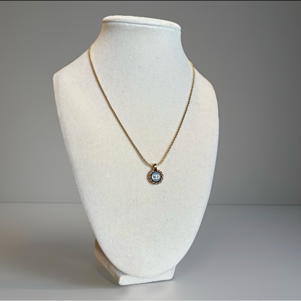⭐️ Dior Vintage Gold Plated and Black Enamel Pendant Necklace